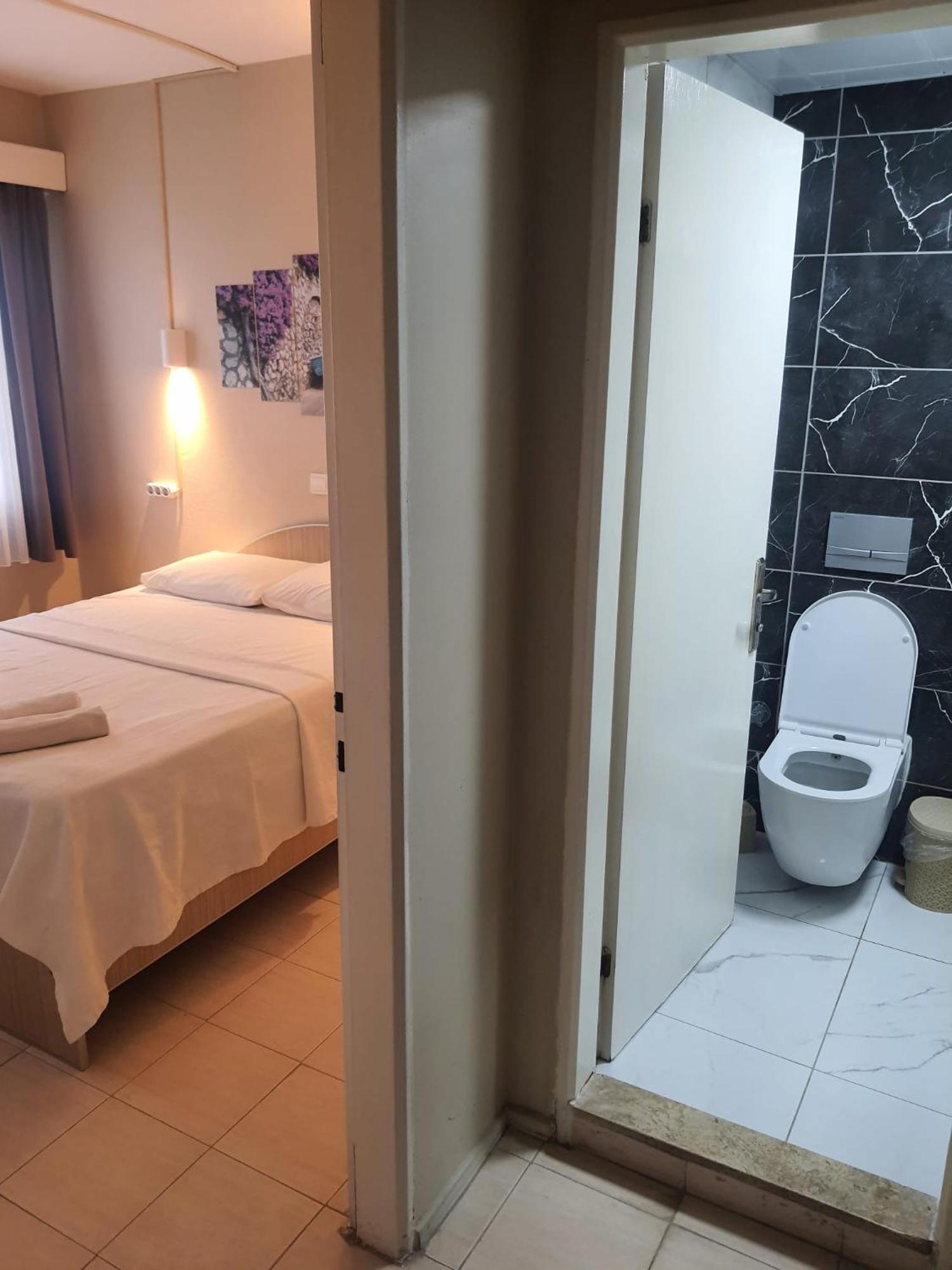 Marigold Otel Çeşme Rom bilde